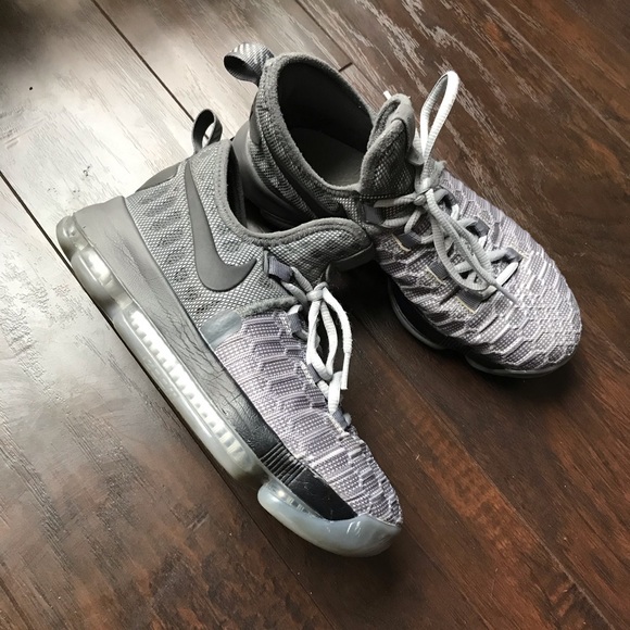 Nike Shoes - Nike KD 9 Fairmount in cool grey basketball shoe